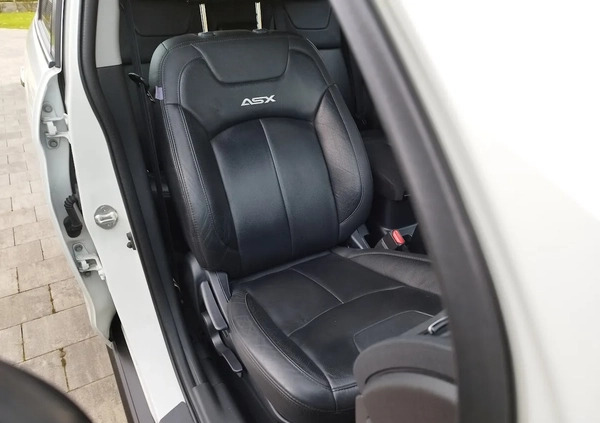 Mitsubishi ASX cena 42800 przebieg: 170000, rok produkcji 2013 z Pionki małe 277